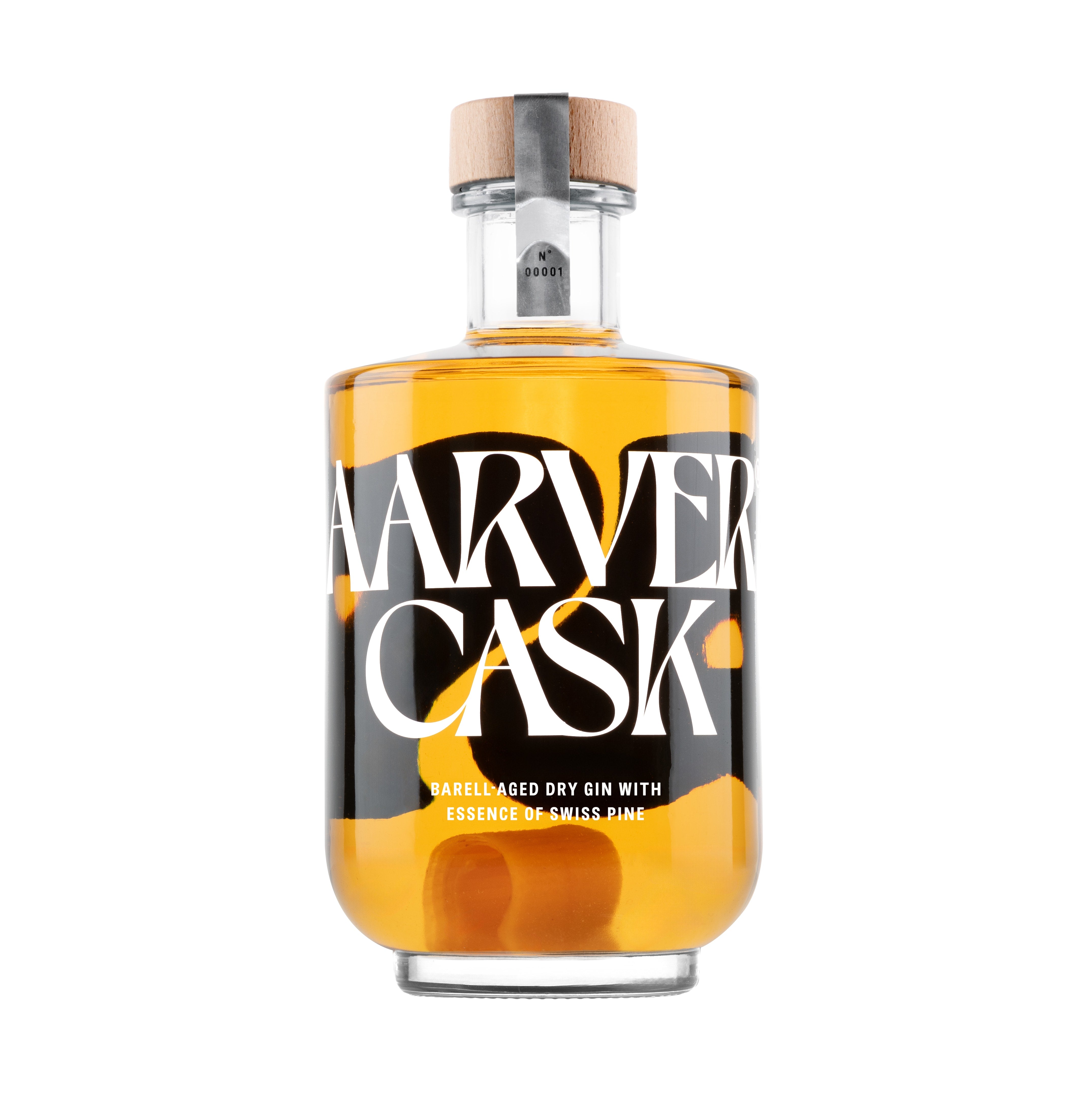 Aarver Cask – fassgereifter Gin mit harzigen Waldnoten, Kräutern und Wacholder in eleganter Flasche mit Naturholzdeckel